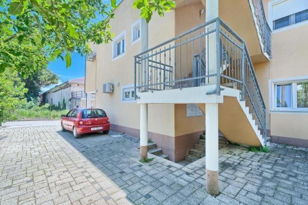 Apartment In Kastel Luksic With Terrace, Air Conditioning, W-Lan, Washing Machine 5107-3 Kaštela 외부 사진